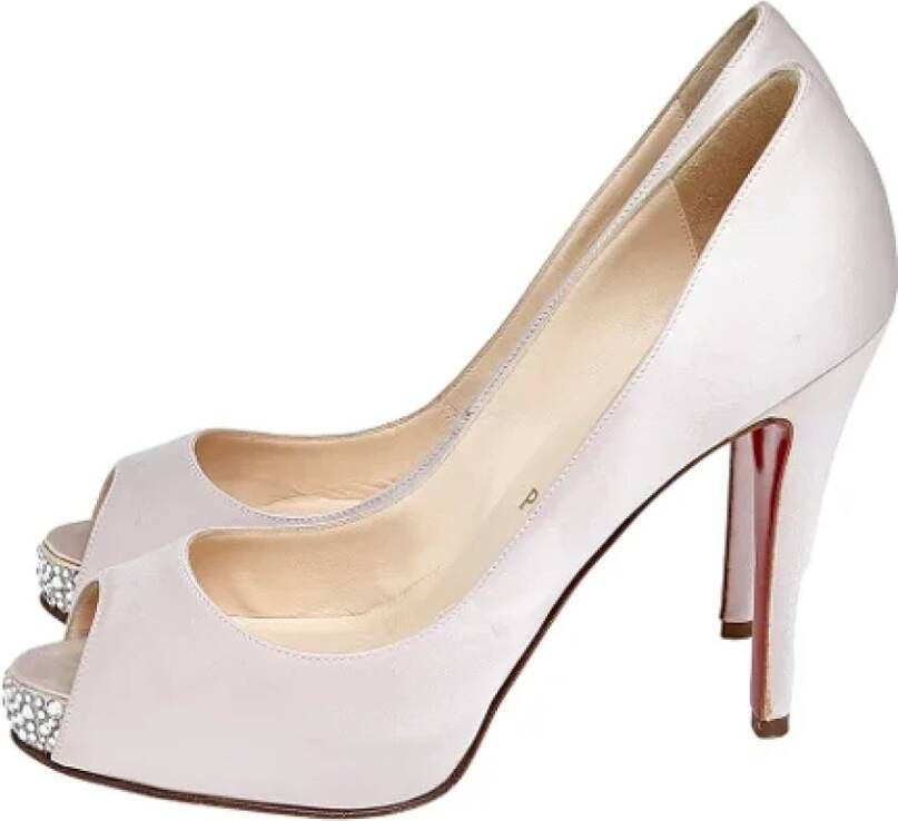 Christian Louboutin Pre-owned Satin heels Pink Dames