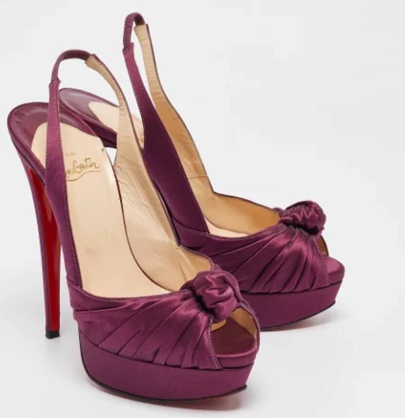 Christian Louboutin Pre-owned Satin heels Purple Dames