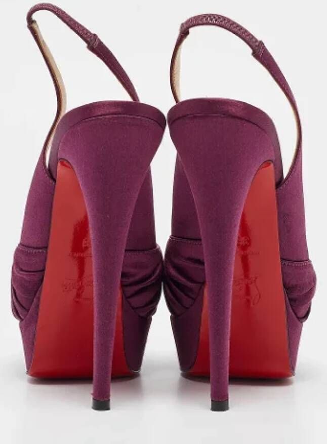 Christian Louboutin Pre-owned Satin heels Purple Dames