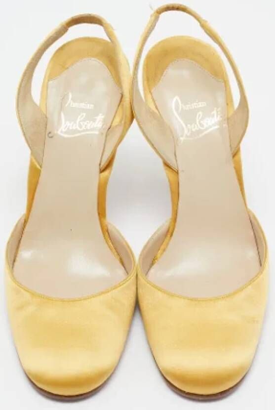 Christian Louboutin Pre-owned Satin heels Yellow Dames