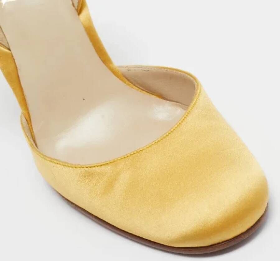 Christian Louboutin Pre-owned Satin heels Yellow Dames