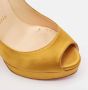 Christian Louboutin Pre-owned Satin heels Yellow Dames - Thumbnail 5