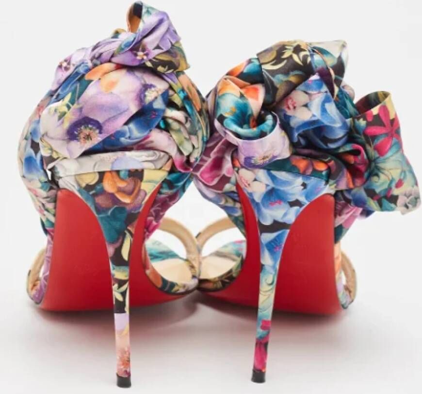 Christian Louboutin Pre-owned Satin sandals Multicolor Dames