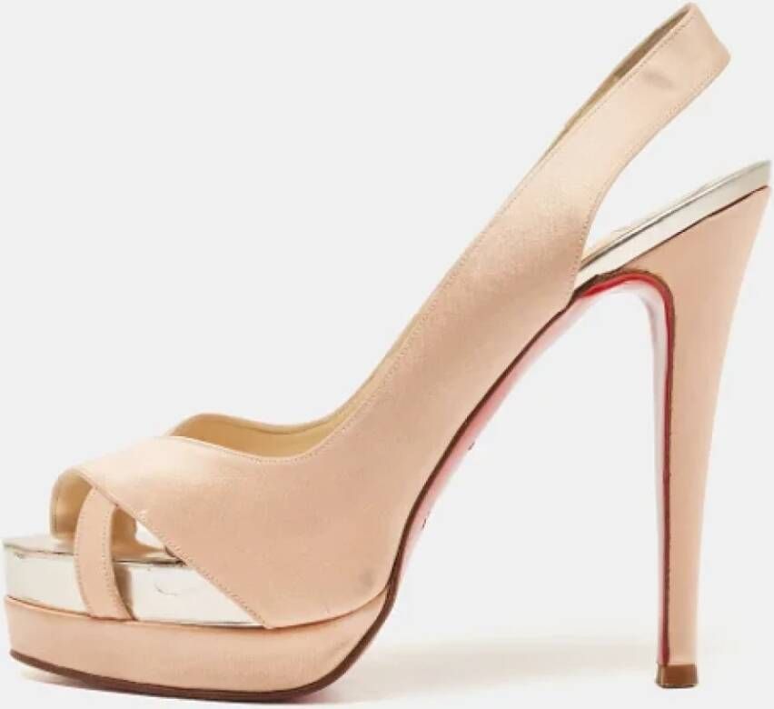 Christian Louboutin Pre-owned Satin sandals Pink Dames