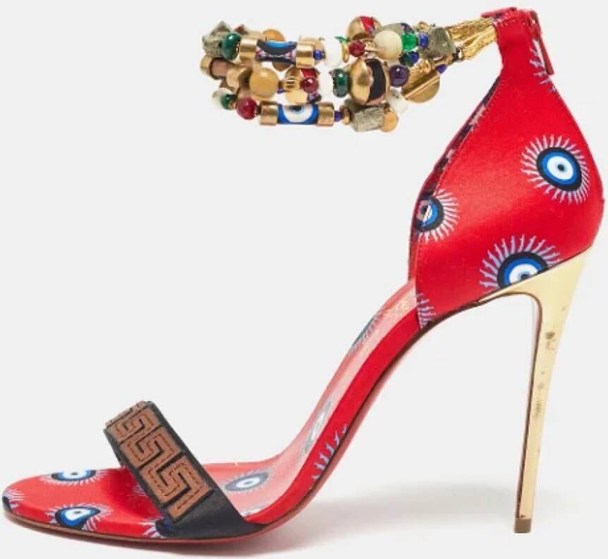 Christian Louboutin Pre-owned Satin sandals Red Dames