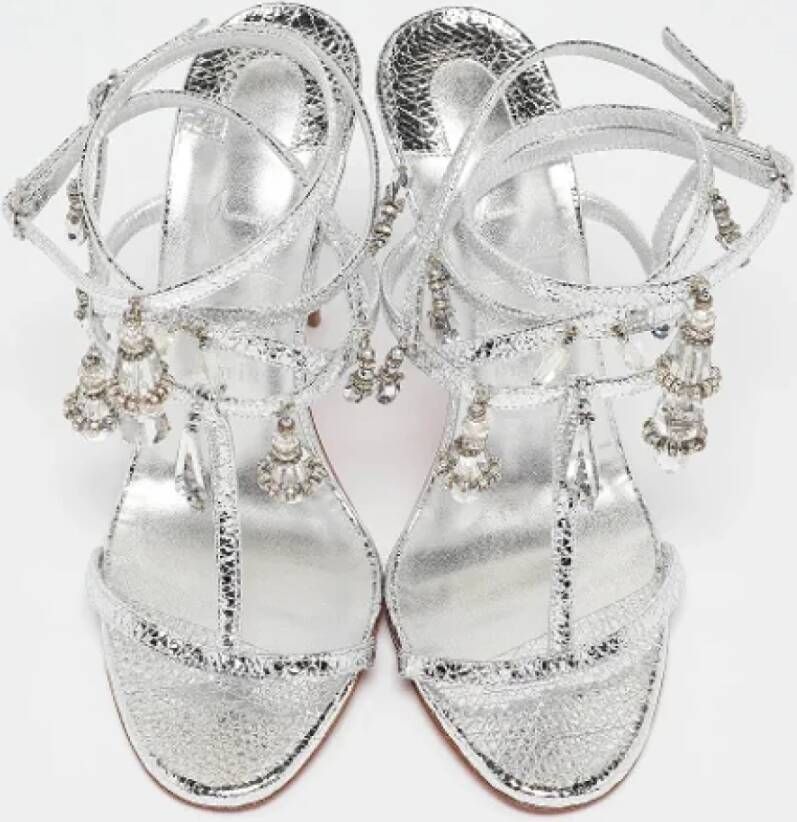 Christian Louboutin Pre-owned Silver sandals Gray Dames