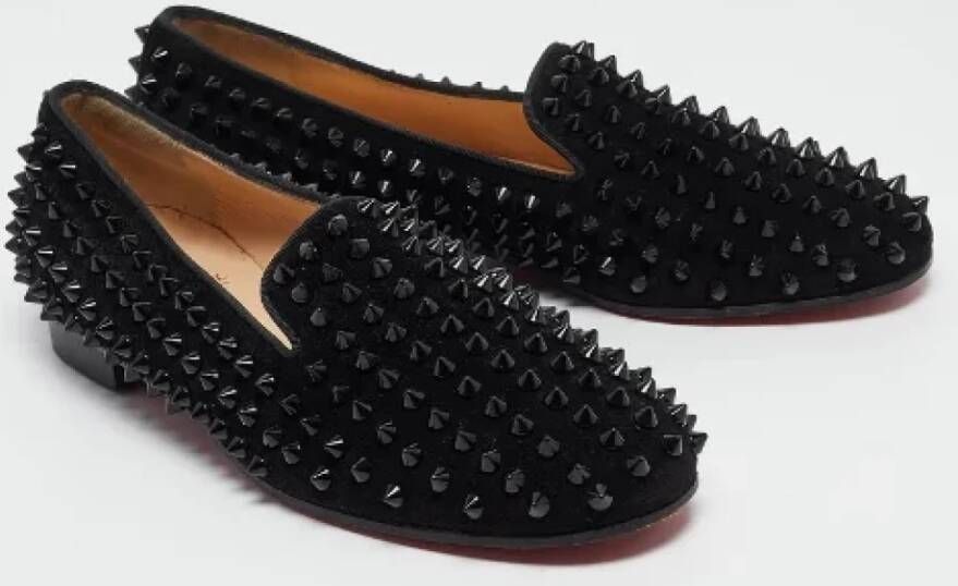 Christian Louboutin Pre-owned Suede flats Black Dames