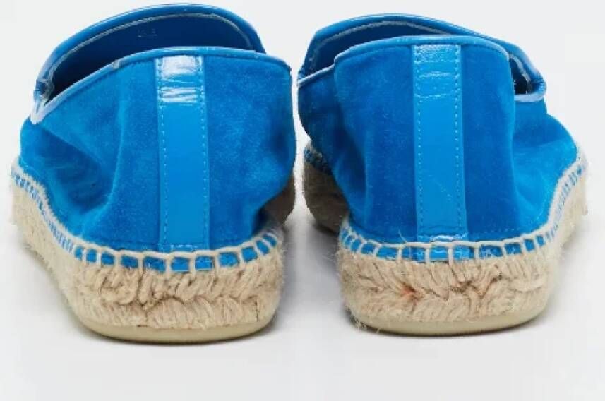 Christian Louboutin Pre-owned Suede flats Blue Dames