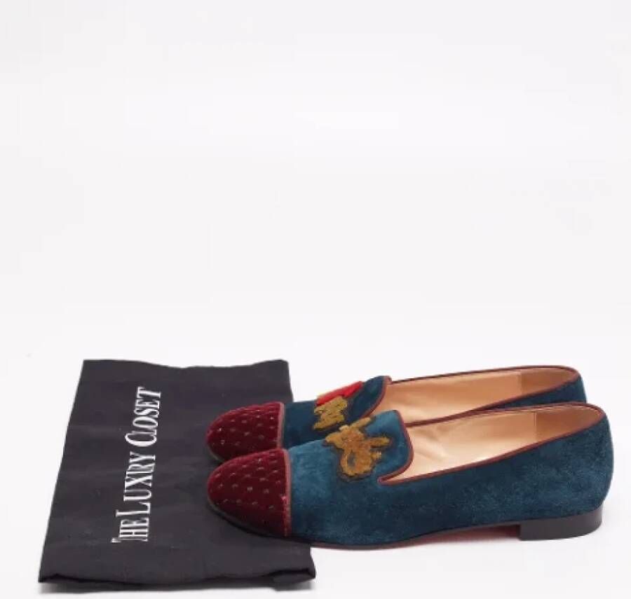 Christian Louboutin Pre-owned Suede flats Red Dames