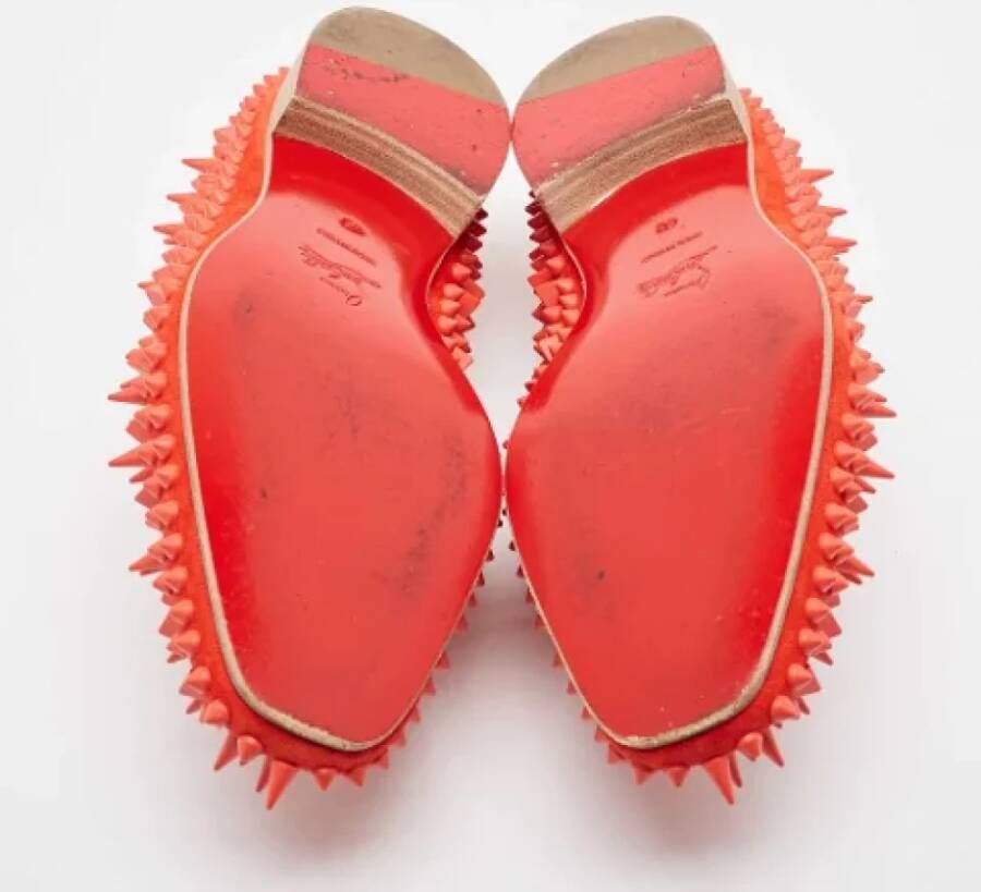 Christian Louboutin Pre-owned Suede flats Red Dames