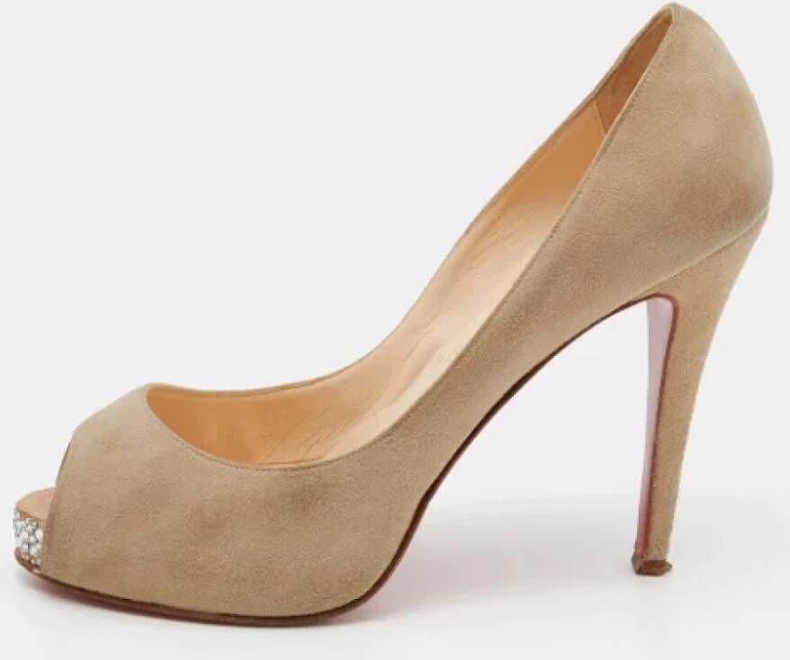 Christian Louboutin Pre-owned Suede heels Beige Dames