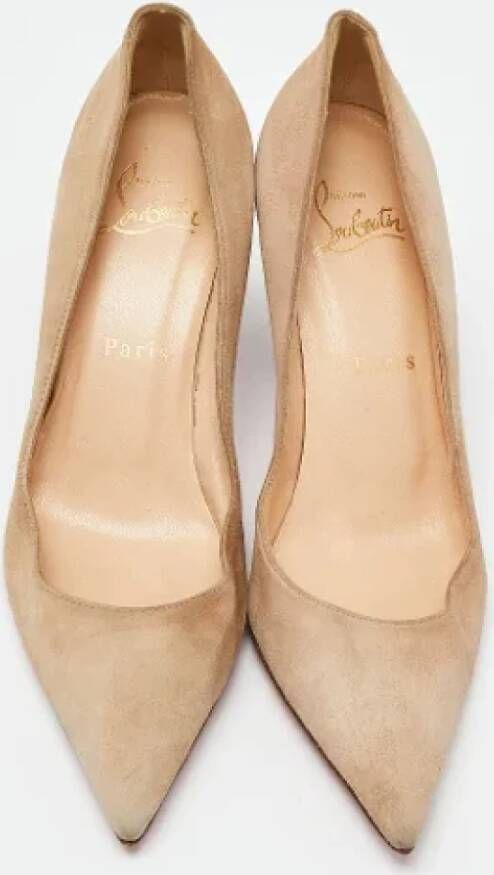 Christian Louboutin Pre-owned Suede heels Beige Dames