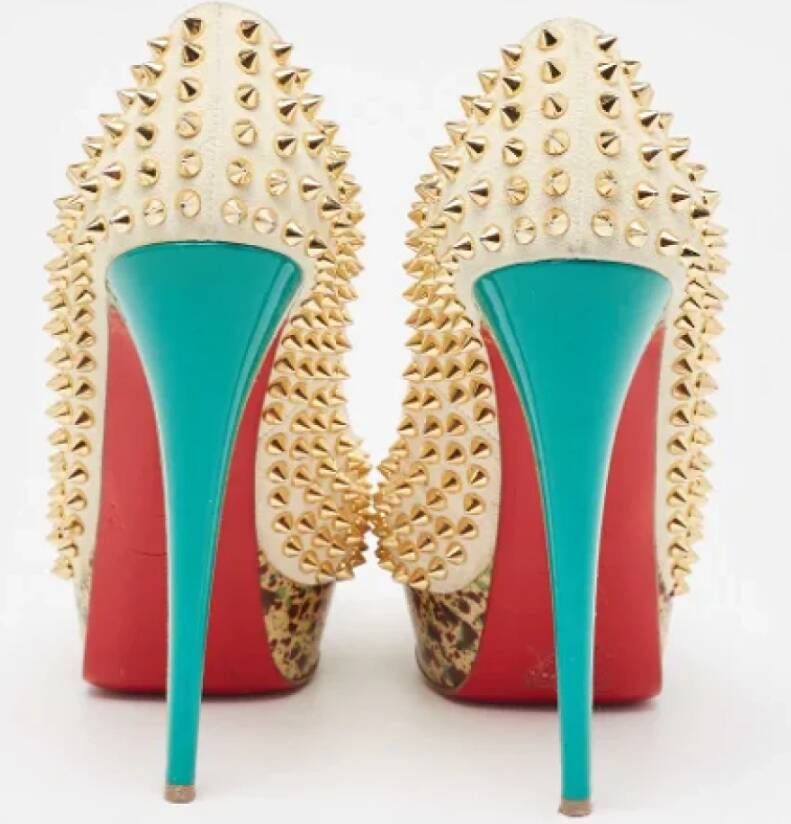 Christian Louboutin Pre-owned Suede heels Beige Dames