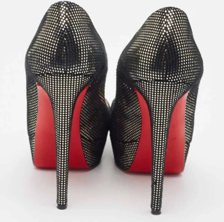 Christian Louboutin Pre-owned Suede heels Black Dames