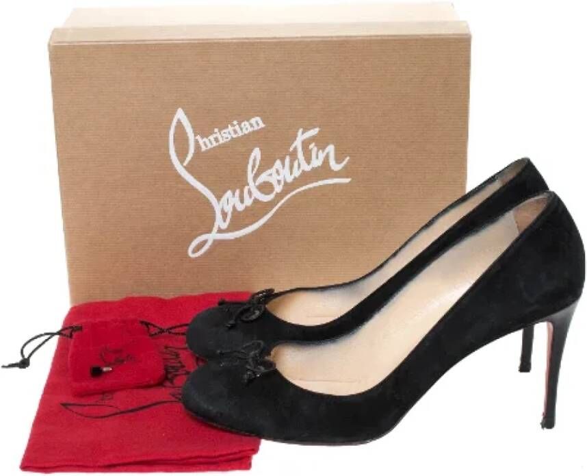 Christian Louboutin Pre-owned Suede heels Black Dames