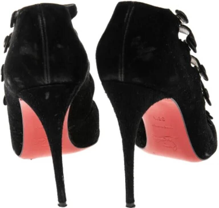 Christian Louboutin Pre-owned Suede heels Black Dames