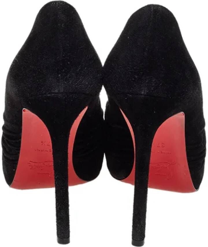 Christian Louboutin Pre-owned Suede heels Black Dames