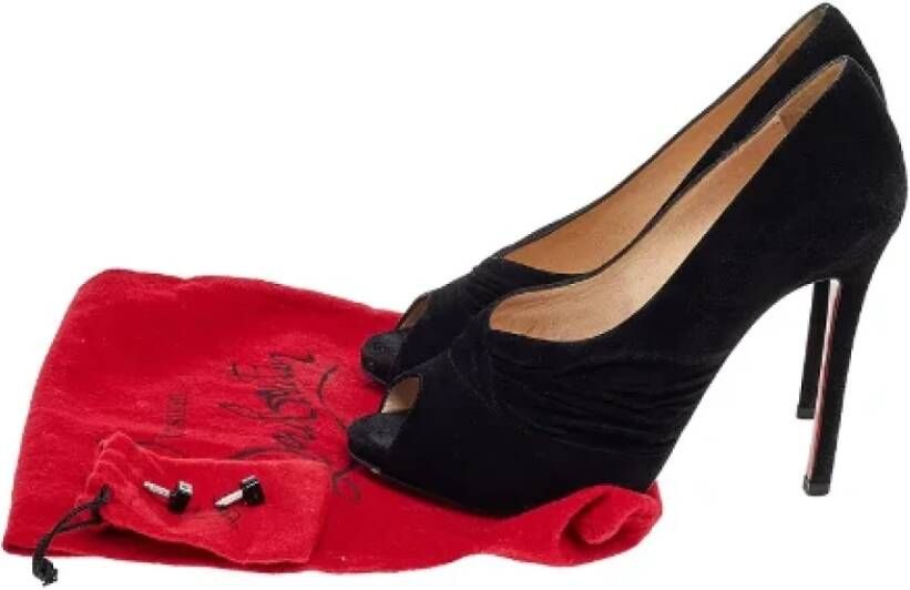 Christian Louboutin Pre-owned Suede heels Black Dames