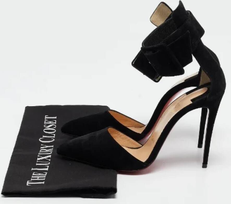 Christian Louboutin Pre-owned Suede heels Black Dames