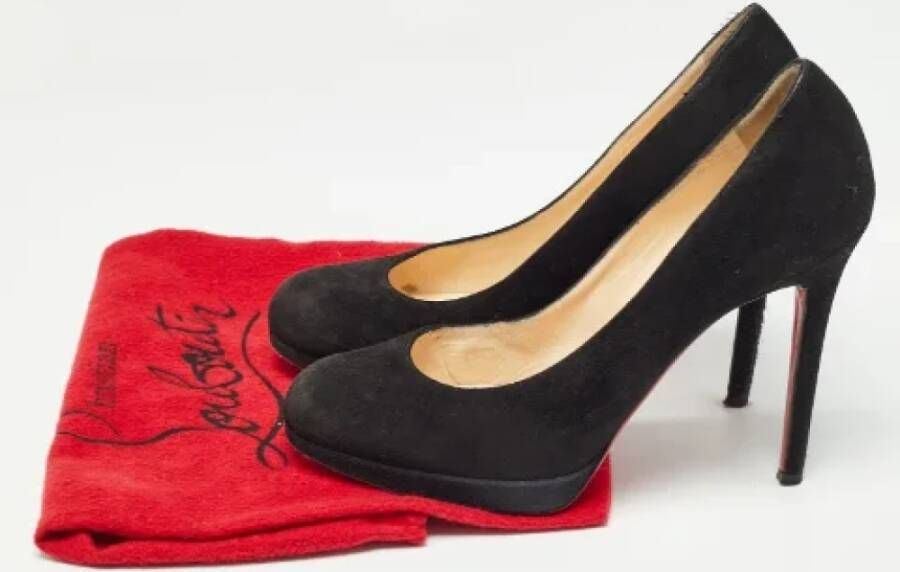 Christian Louboutin Pre-owned Suede heels Black Dames