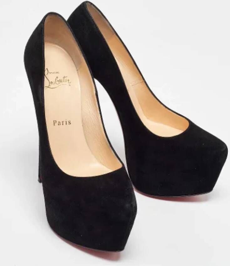 Christian Louboutin Pre-owned Suede heels Black Dames