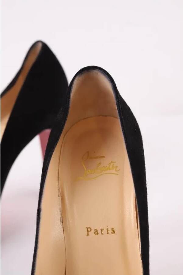 Christian Louboutin Pre-owned Suede heels Black Dames