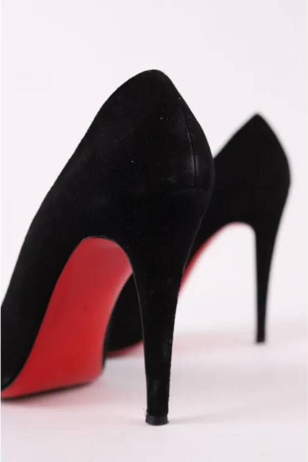 Christian Louboutin Pre-owned Suede heels Black Dames