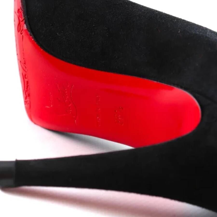 Christian Louboutin Pre-owned Suede heels Black Dames