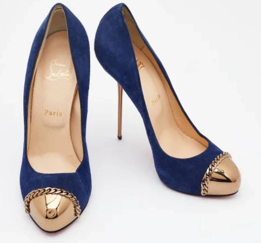 Christian Louboutin Pre-owned Suede heels Blue Dames