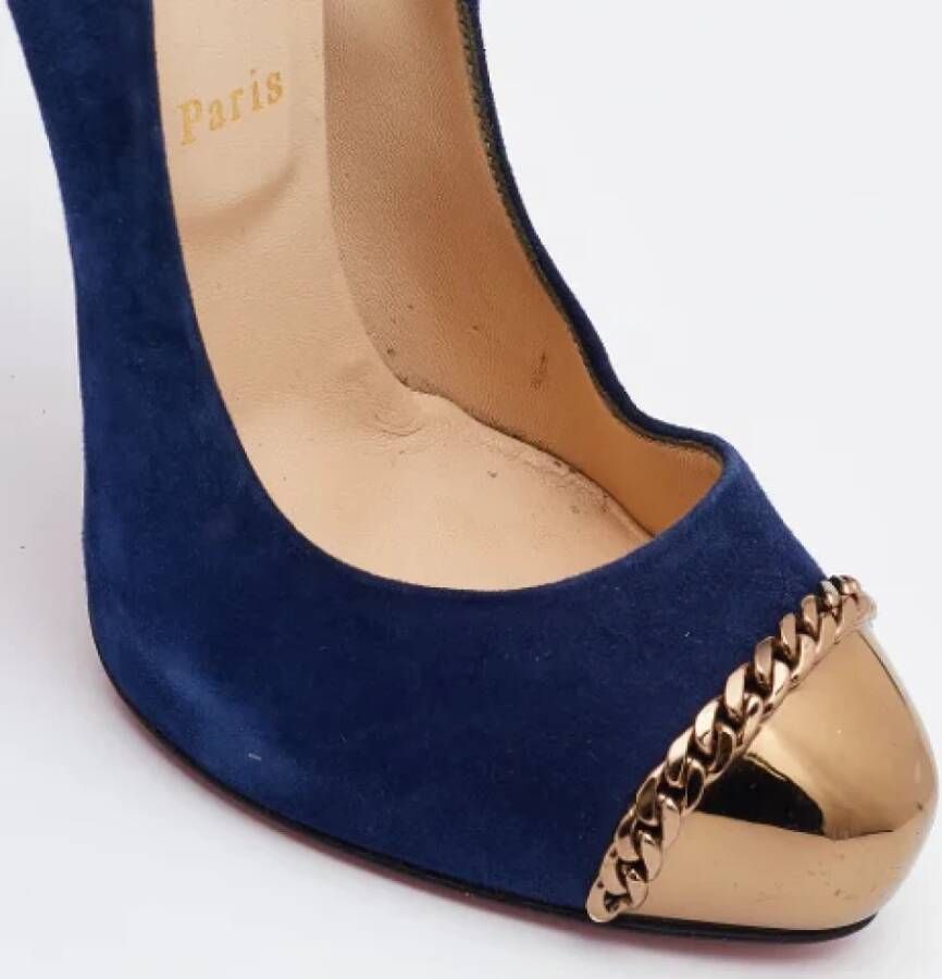 Christian Louboutin Pre-owned Suede heels Blue Dames