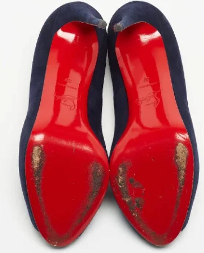 Christian Louboutin Pre-owned Suede heels Blue Dames