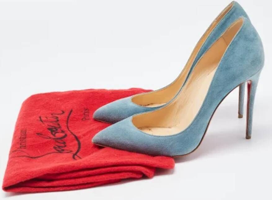 Christian Louboutin Pre-owned Suede heels Blue Dames