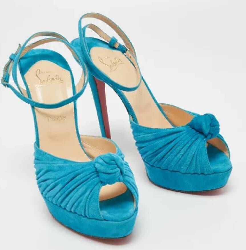 Christian Louboutin Pre-owned Suede heels Blue Dames