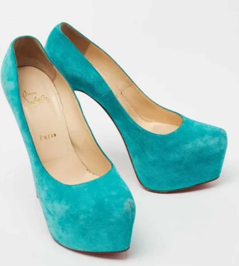 Christian Louboutin Pre-owned Suede heels Blue Dames