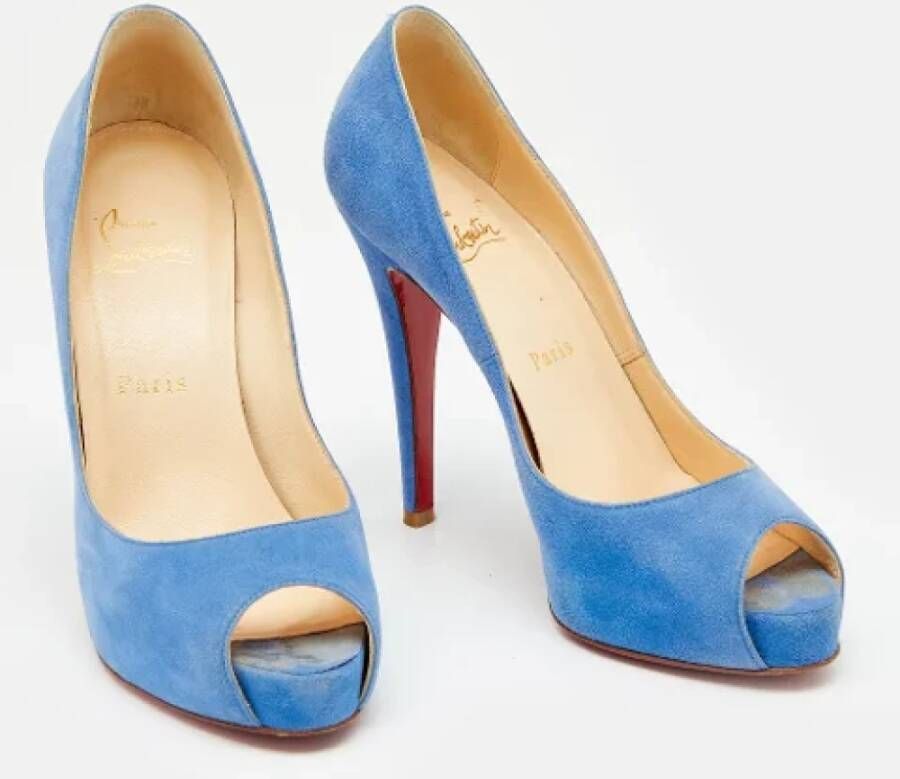 Christian Louboutin Pre-owned Suede heels Blue Dames