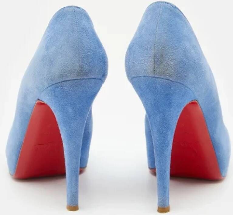 Christian Louboutin Pre-owned Suede heels Blue Dames