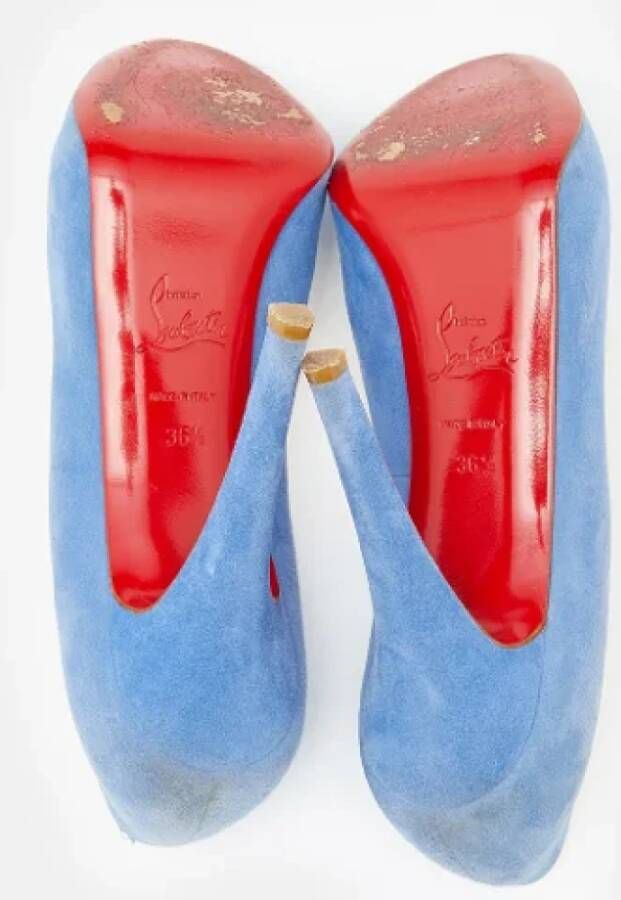 Christian Louboutin Pre-owned Suede heels Blue Dames