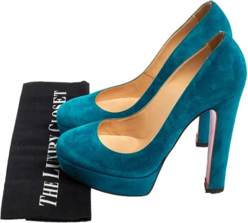 Christian Louboutin Pre-owned Suede heels Blue Dames