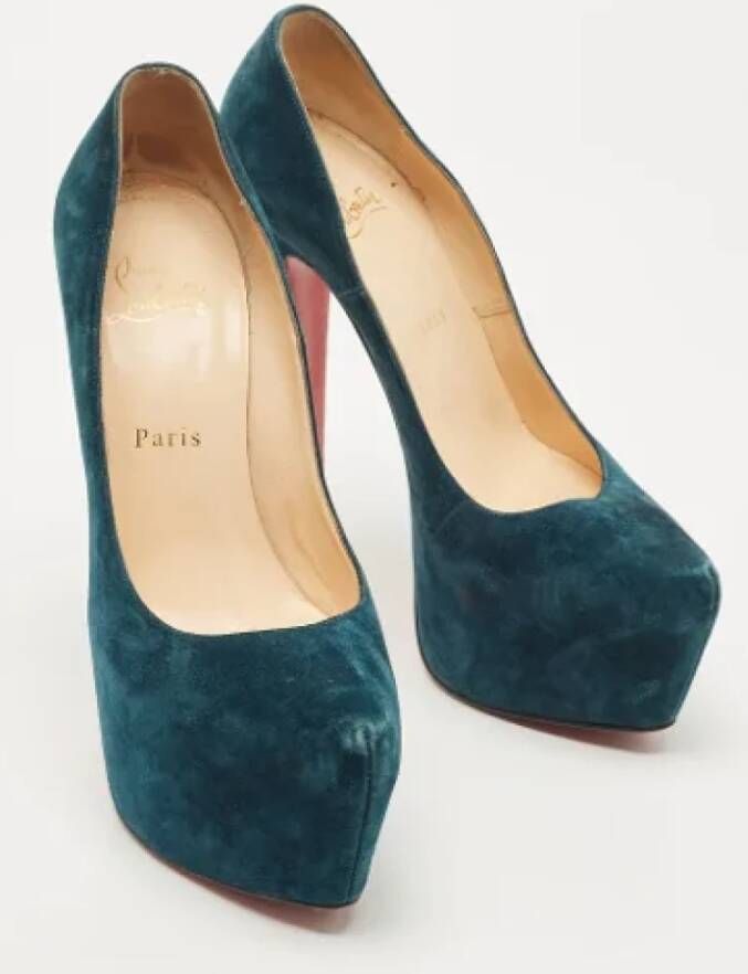 Christian Louboutin Pre-owned Suede heels Blue Dames