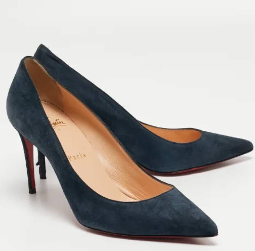 Christian Louboutin Pre-owned Suede heels Blue Dames