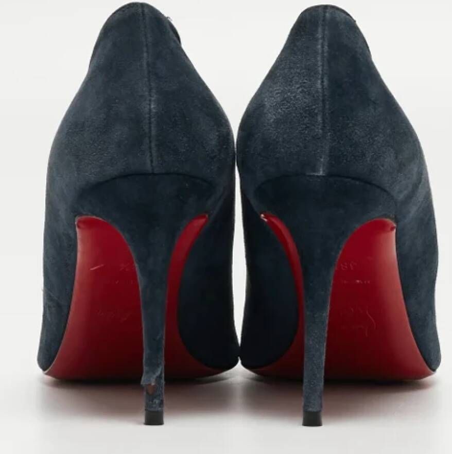 Christian Louboutin Pre-owned Suede heels Blue Dames