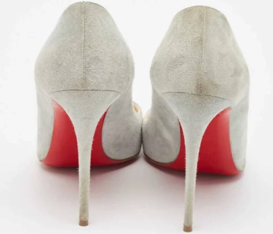 Christian Louboutin Pre-owned Suede heels Blue Dames