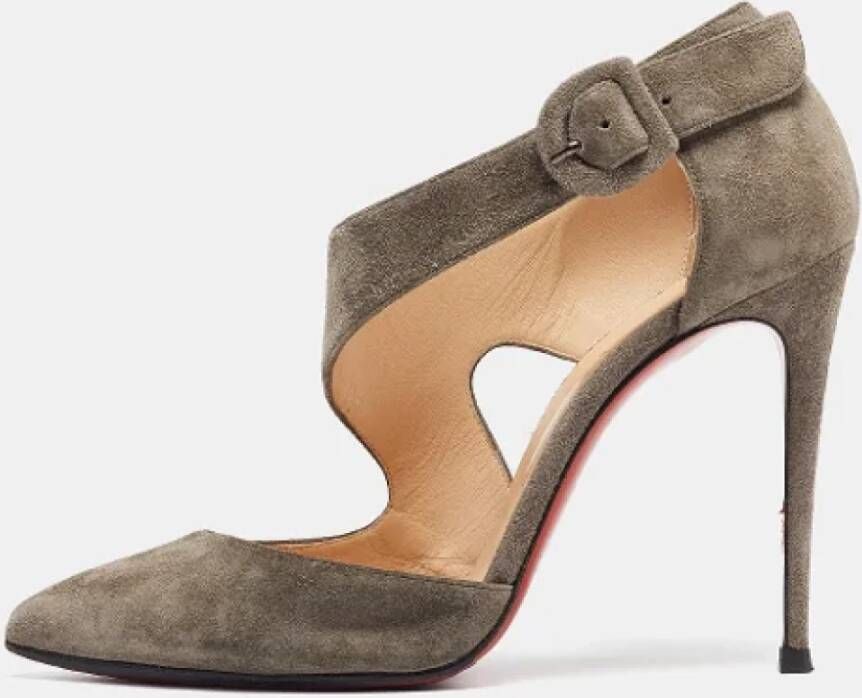 Christian Louboutin Pre-owned Suede heels Gray Dames