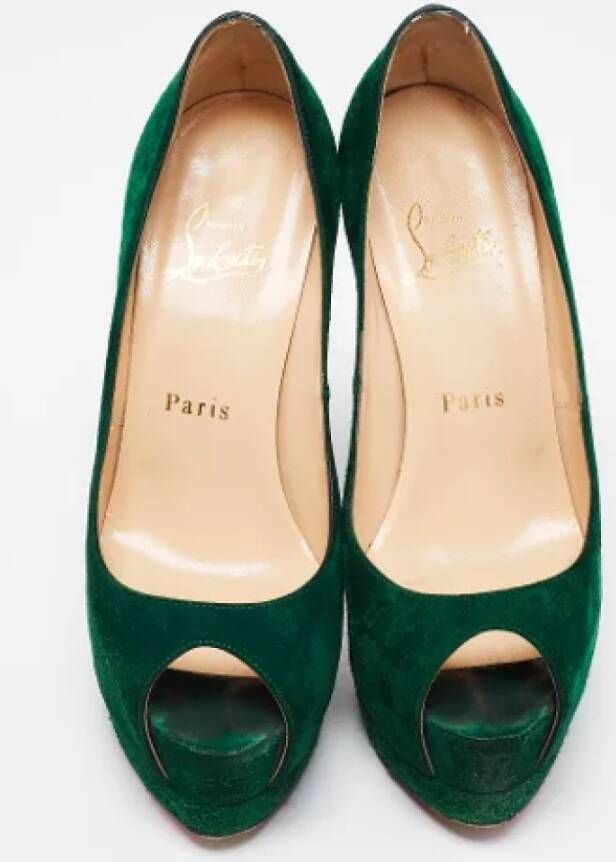 Christian Louboutin Pre-owned Suede heels Green Dames