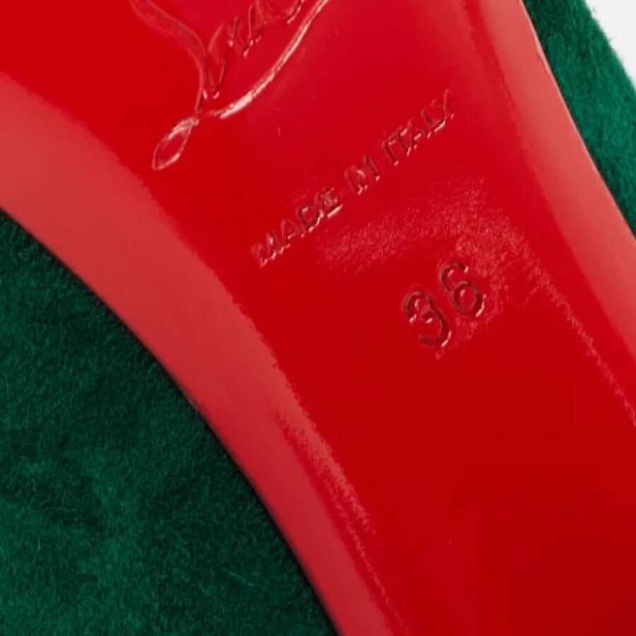 Christian Louboutin Pre-owned Suede heels Green Dames