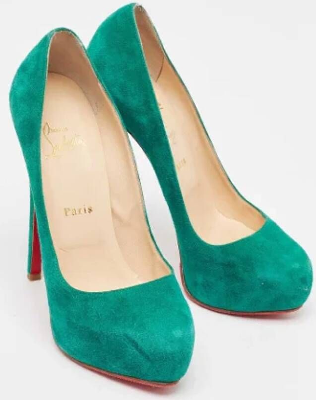 Christian Louboutin Pre-owned Suede heels Green Dames