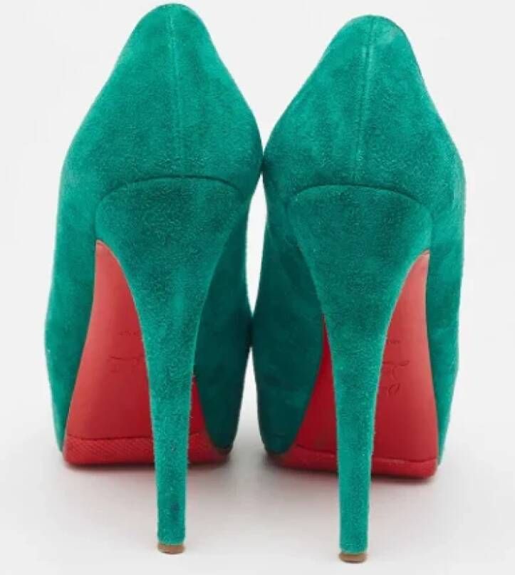 Christian Louboutin Pre-owned Suede heels Green Dames