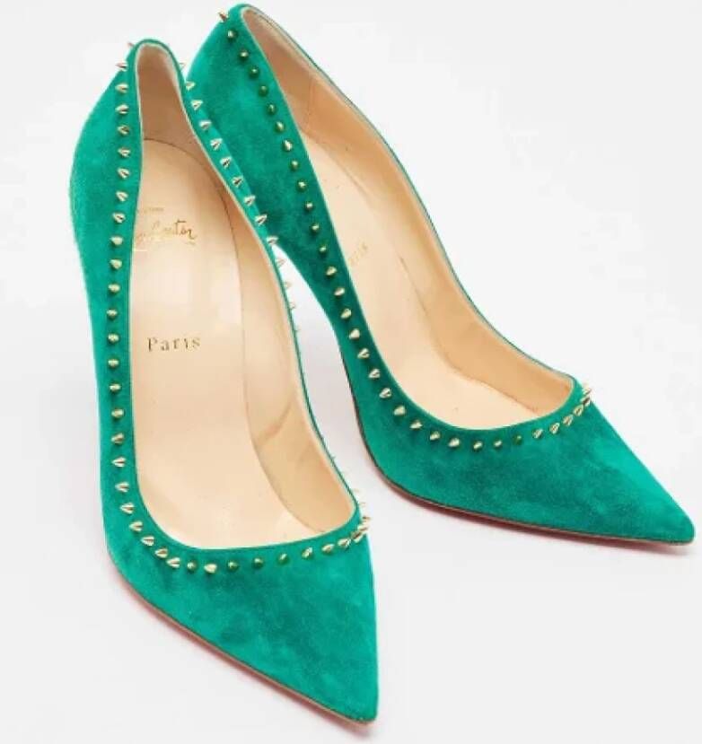 Christian Louboutin Pre-owned Suede heels Green Dames