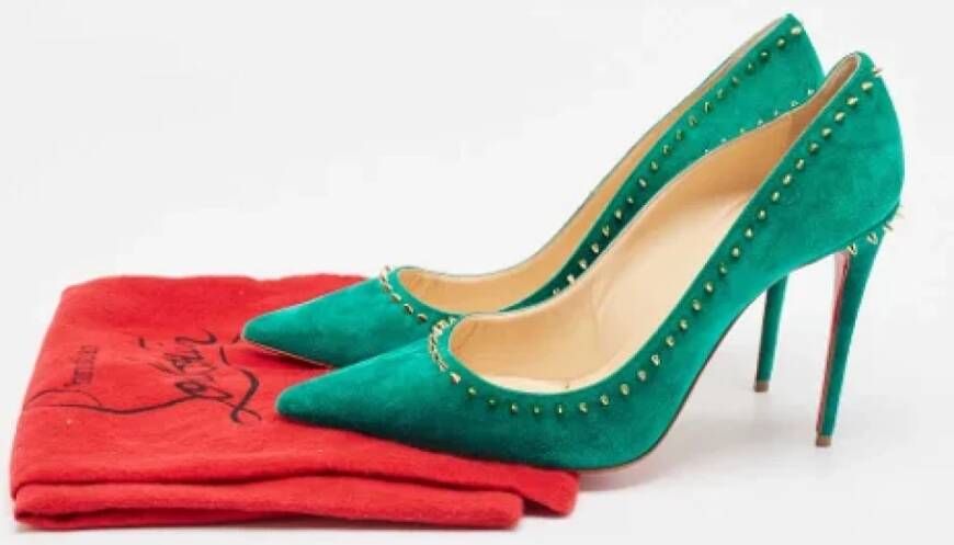 Christian Louboutin Pre-owned Suede heels Green Dames