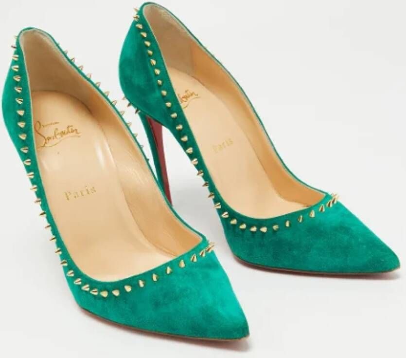 Christian Louboutin Pre-owned Suede heels Green Dames